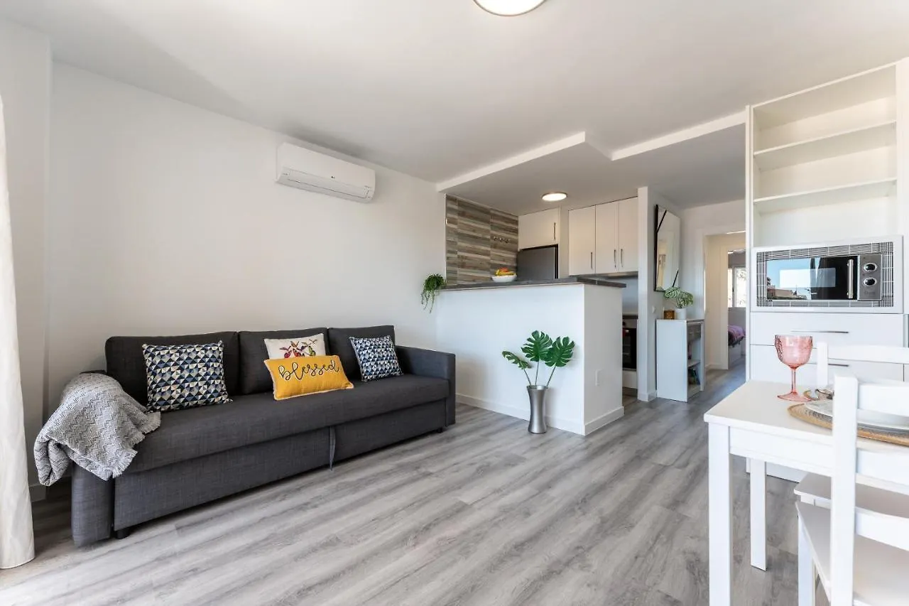 Malagasuite Myramar Oasis Benalmadena Apartment